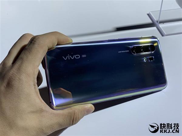 vivo  x30配置參數(shù)（vivo  x30 5g手機值不值得入手）(6)