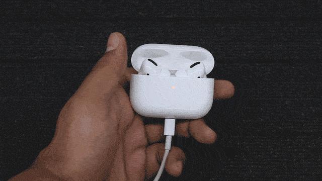 如何查看airpodspro電量（檢查AirPods  Pro電池和充電狀態(tài)的方法）(1)