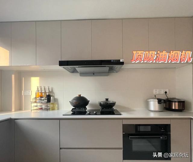 側(cè)吸和頂吸油煙機哪個效果好（油煙機頂吸和側(cè)吸怎么選）(2)