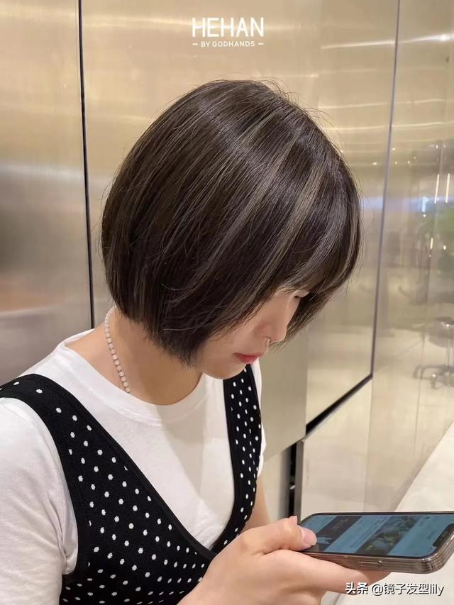 最新流行燙發(fā)發(fā)型（今年流行什么樣的短式女發(fā)）(12)