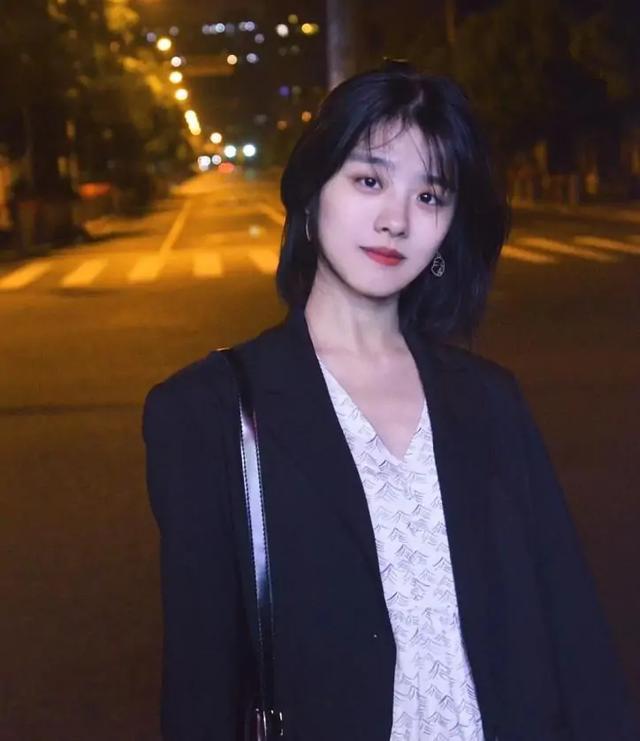 齊肩發(fā)型圖片女2020最新款（齊肩發(fā)今年最新款發(fā)型）(5)