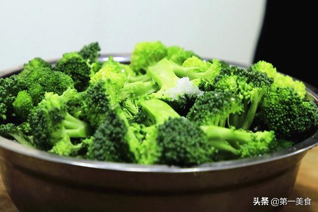 涼拌菜做法大全菜譜大全（最受歡迎的10種涼拌菜做法）(7)