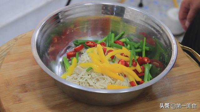 涼拌菜做法大全菜譜大全（最受歡迎的10種涼拌菜做法）(25)