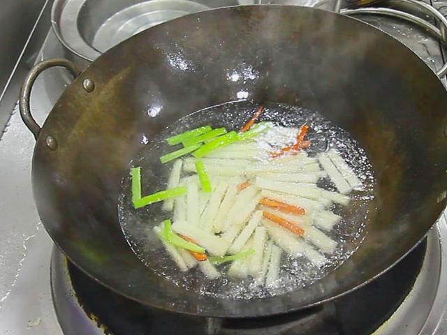 涼拌菜做法大全菜譜大全（最受歡迎的10種涼拌菜做法）(28)