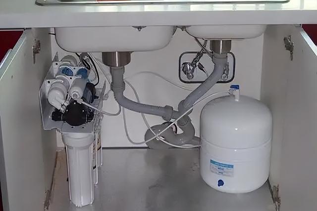 家用凈水器什么牌子好（幾款比較好用的凈水器品牌推薦）(1)