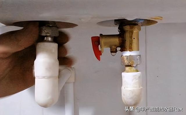 電熱水器漏水是什么原因（電熱水器漏水原因及解決方法）(1)